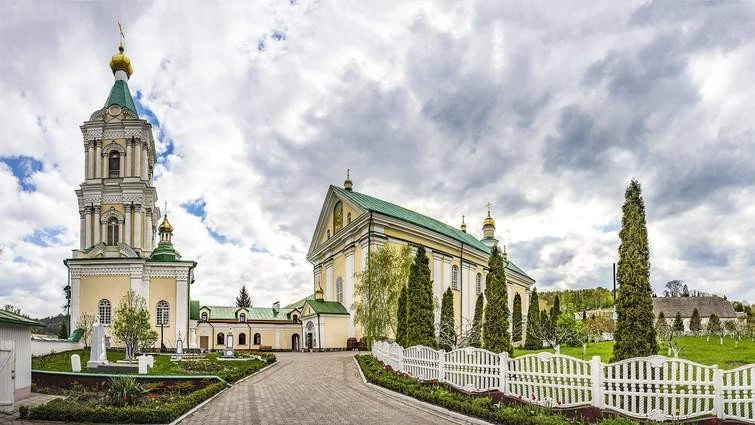 Заповідник відсудив пам’ятку архітектури у монастиря УПЦ МП в Кременці