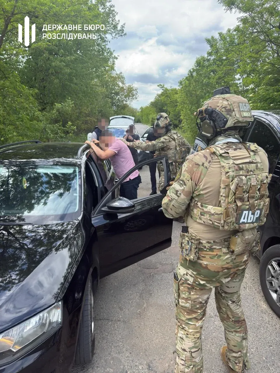 Махінації із закриттям справи про СЗЧ: на Закарпатті викрили адвоката