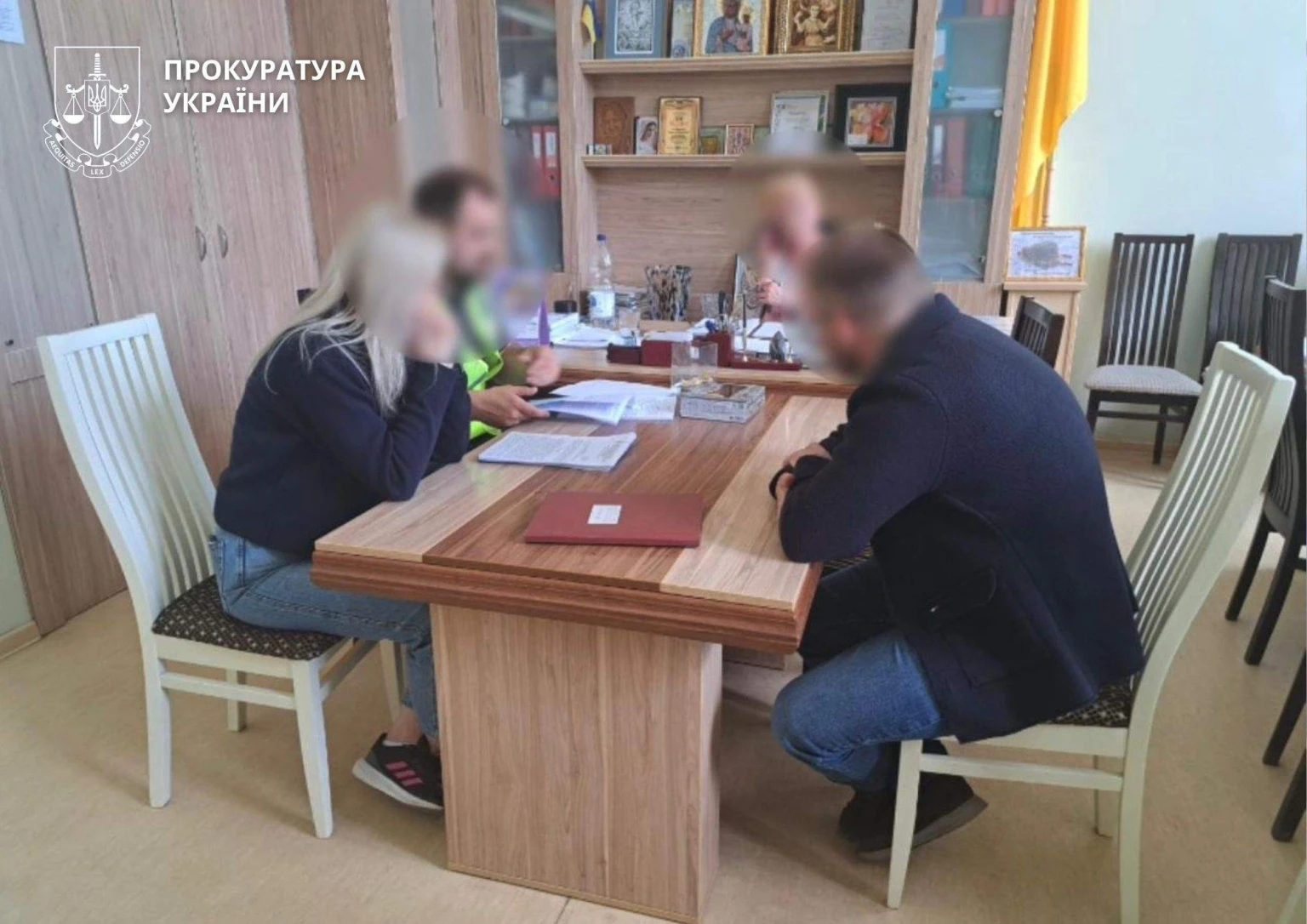 Масштабний підлог в івано-франківській лікарні: керівницю арештували за мільйонні оборудки