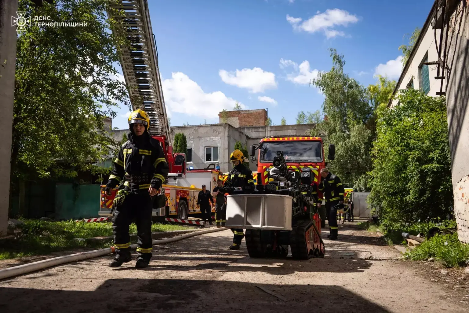 У промисловій зоні Тернополя спалахнуло текстильне підприємство: деталі масштабної НП
