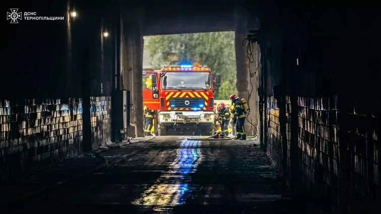 У промисловій зоні Тернополя спалахнуло текстильне підприємство: деталі масштабної НП